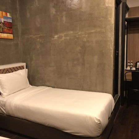 K Boutique Hotel Teluk Intan Bagian luar foto