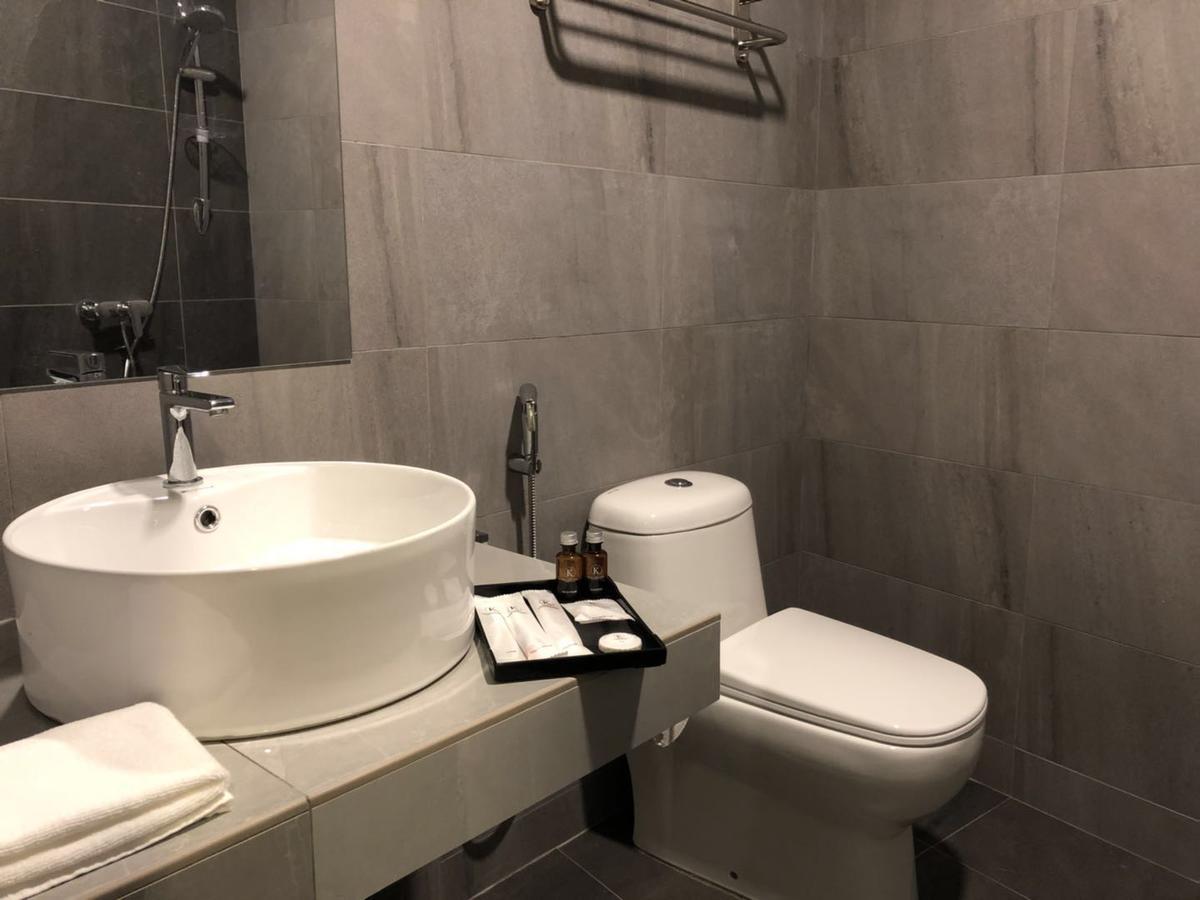 K Boutique Hotel Teluk Intan Bagian luar foto