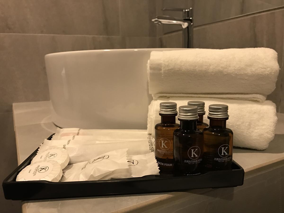 K Boutique Hotel Teluk Intan Bagian luar foto
